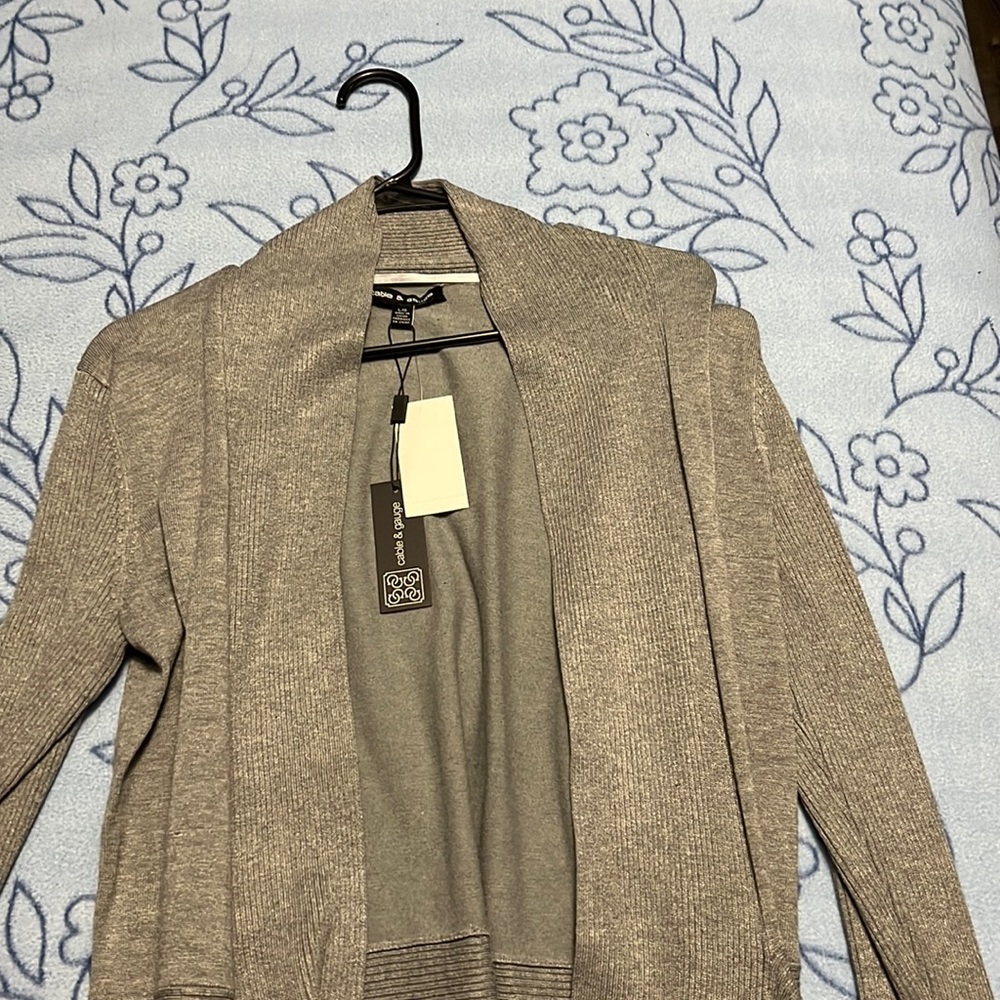 Women’s cardigan